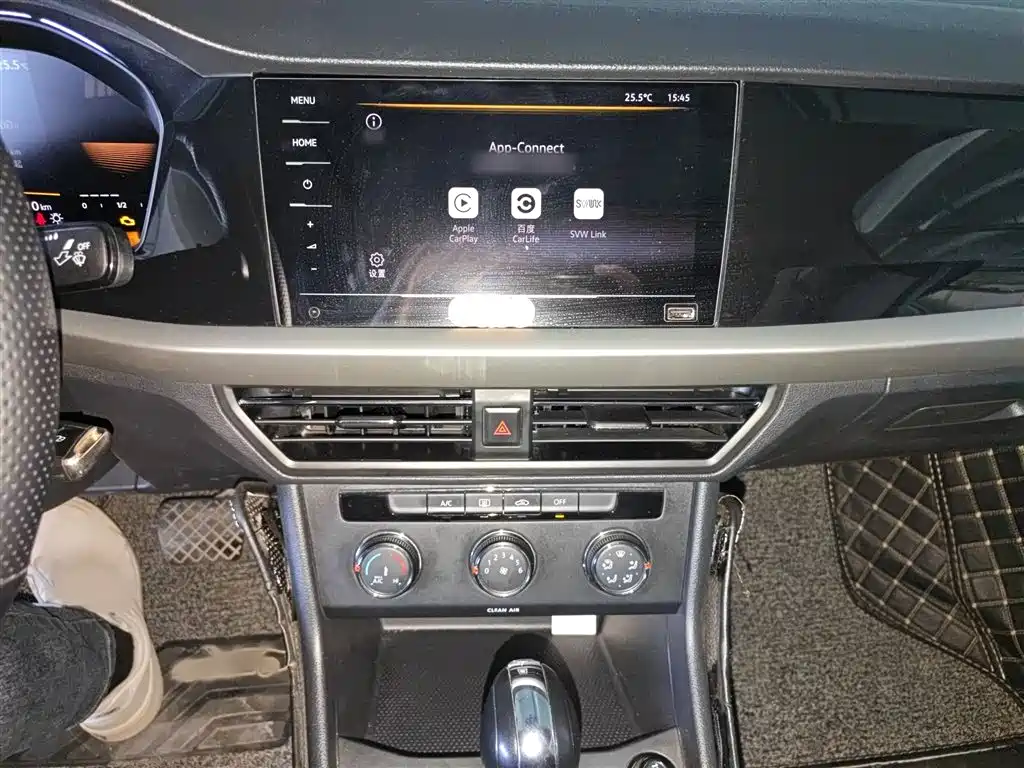 Volkswagen Lavida 2021 1.5L Auto Comfort Edition фото 6