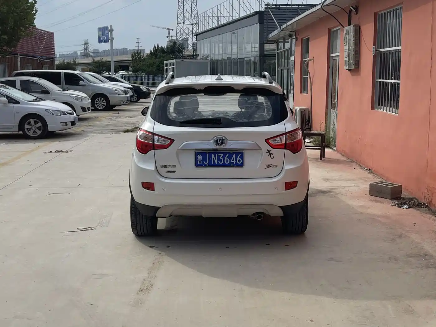 Фото 5 - Changan CS35