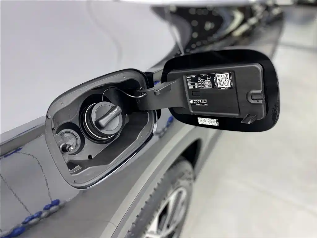 Mercedes-Benz GLC 2025 Model Year GLC 260 L 4MATIC Dynamic фото 30