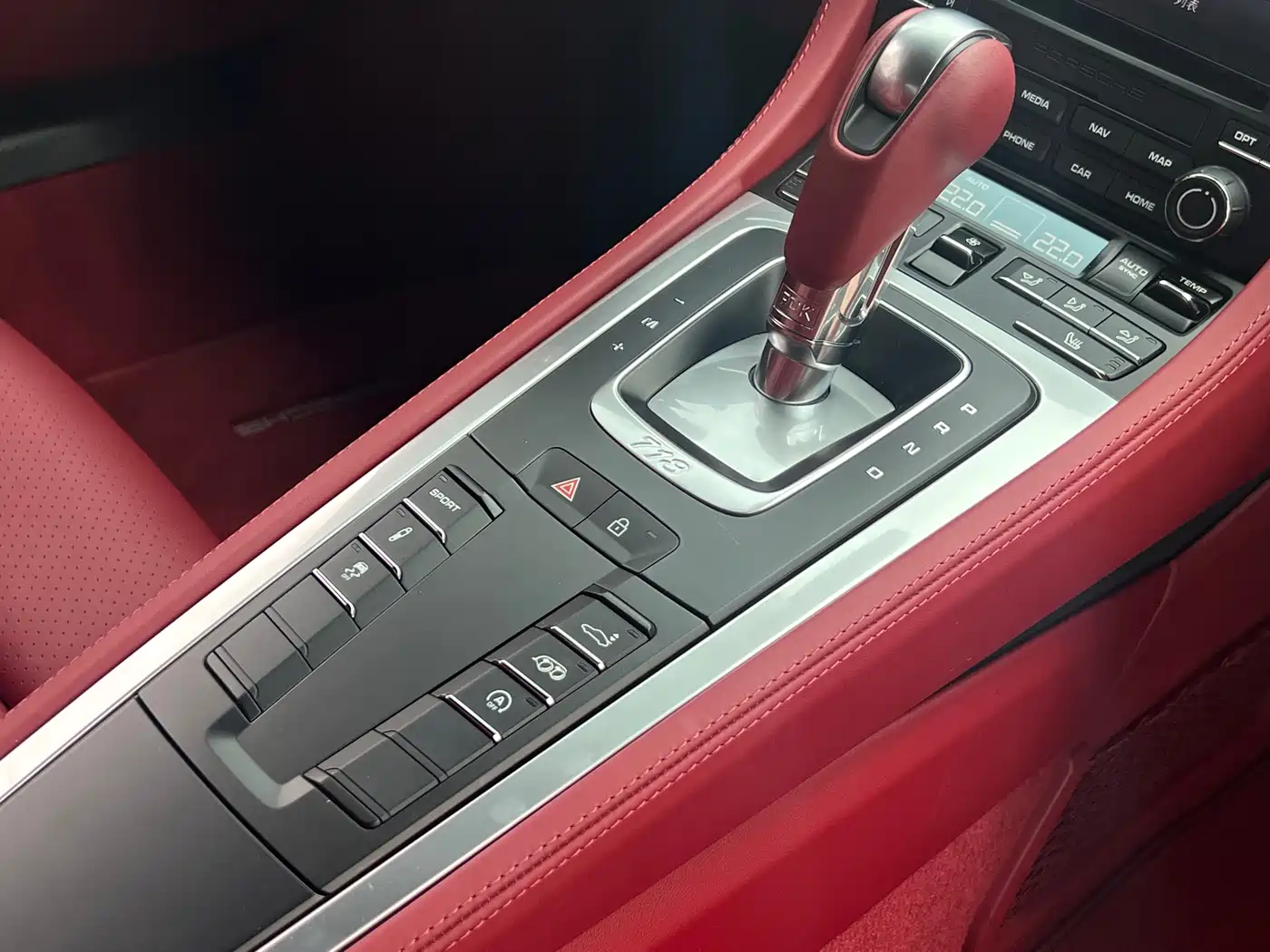 Porsche 718 2022 Cayman 2.0T фото 11