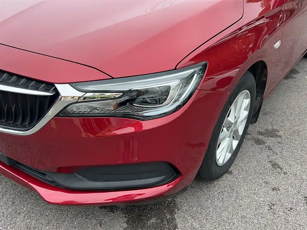 Buick GL6 2018 18T 6-Seater Luxury фото 7