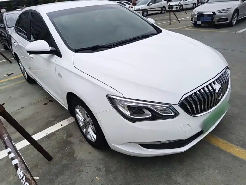 Buick Excelle 2015 15N Automatic Progressive фото 4