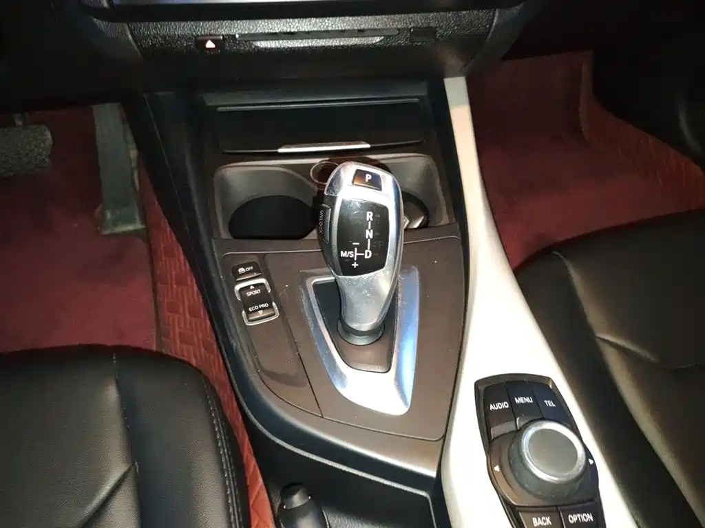 BMW 1 Series (Import) 2013 Facelift 116i Leading Model фото 14