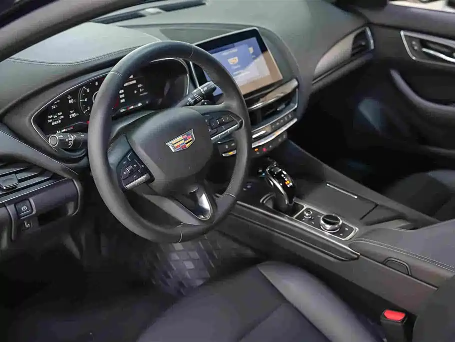 Cadillac CT5 2024 2023 28T Luxury Style (Standard Edition)