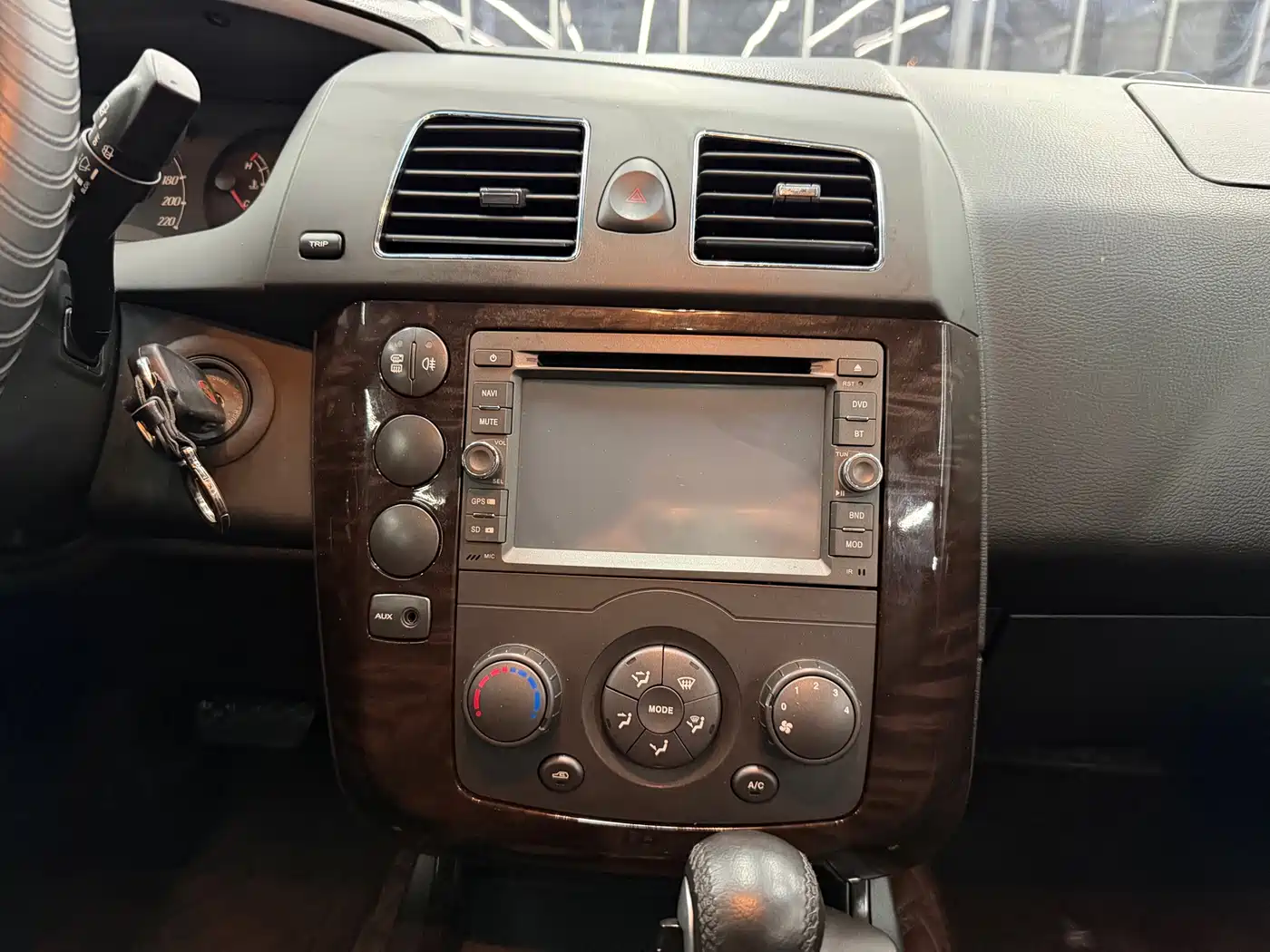 Roewe W5 2015 2011 1.8T 2WD Automatic Victory Edition
