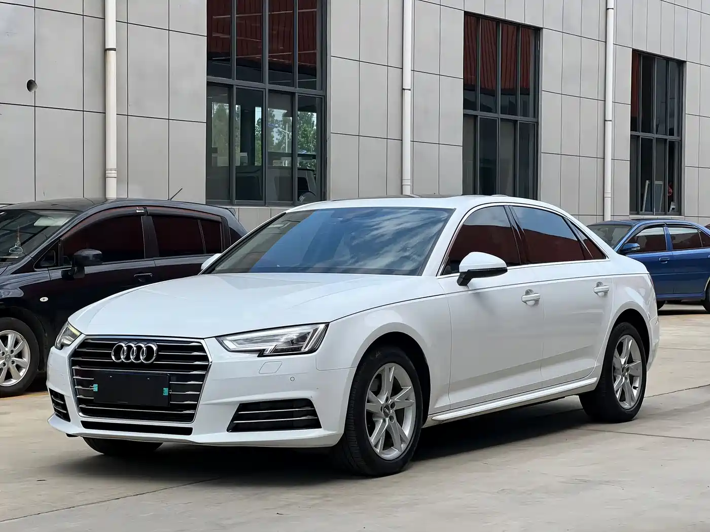 Audi A4L 2018 30th Anniversary 40 TFSI Progressive фото 3