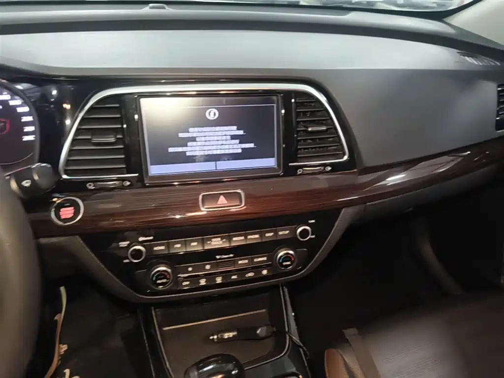 Kia Kaishen 2017 1.8L Automatic GLS фото 13