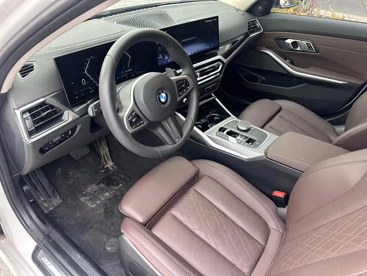 BMW 3 Series 2024 325Li M Sport Shadowline Package фото 11