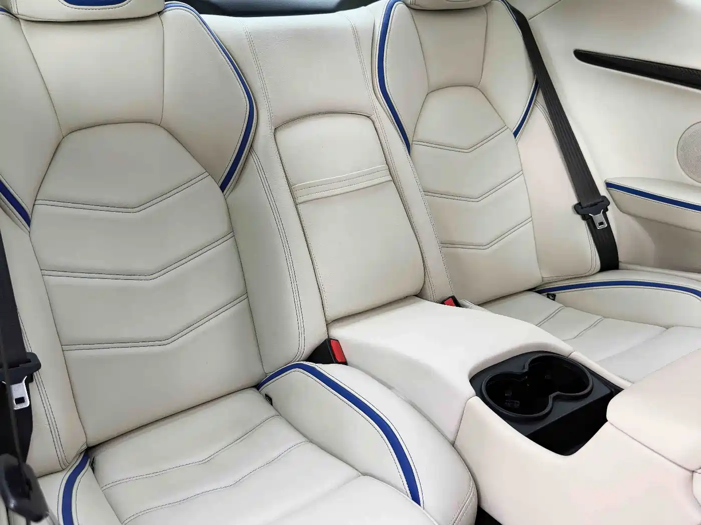 Maserati GranTurismo 2015 4.7L MC Centennial Edition фото 27