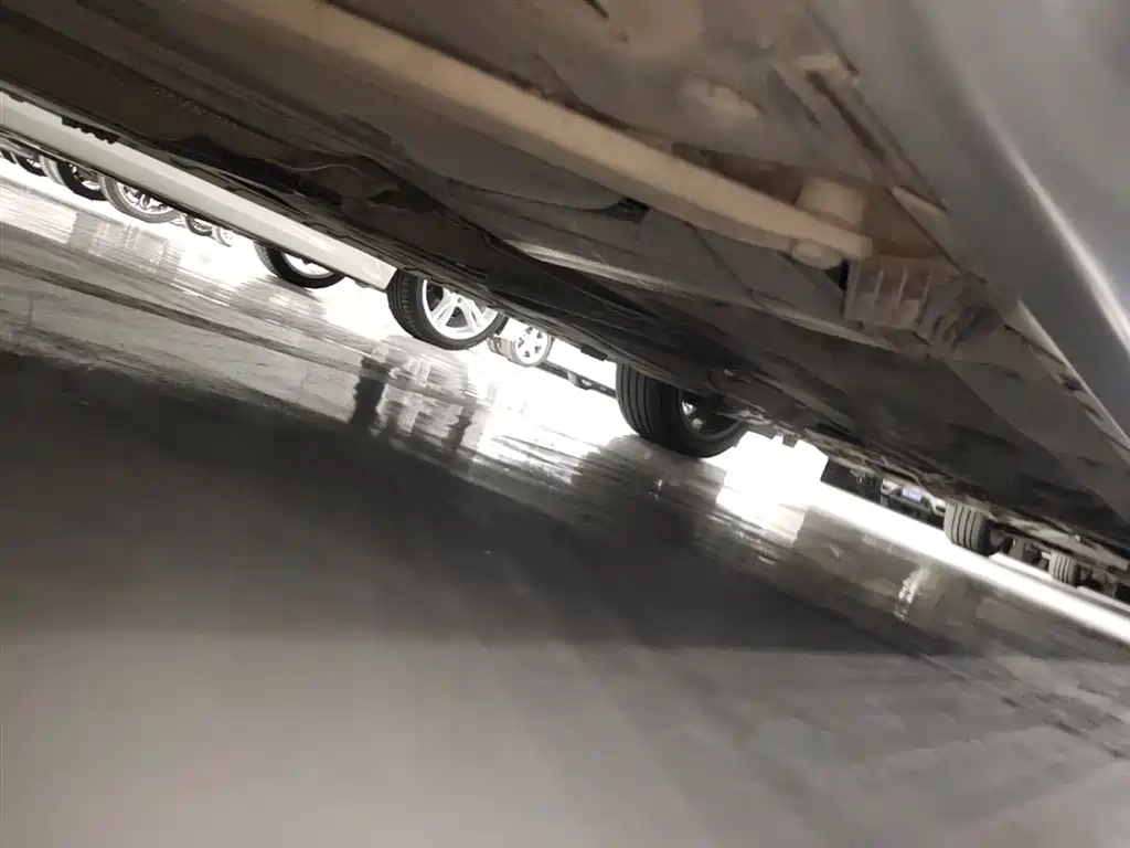 BMW X1 2019 sDrive18Li Premium Model фото 4