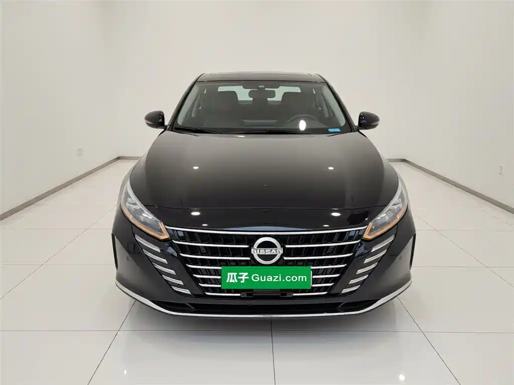 Photo 3 - Nissan Teana