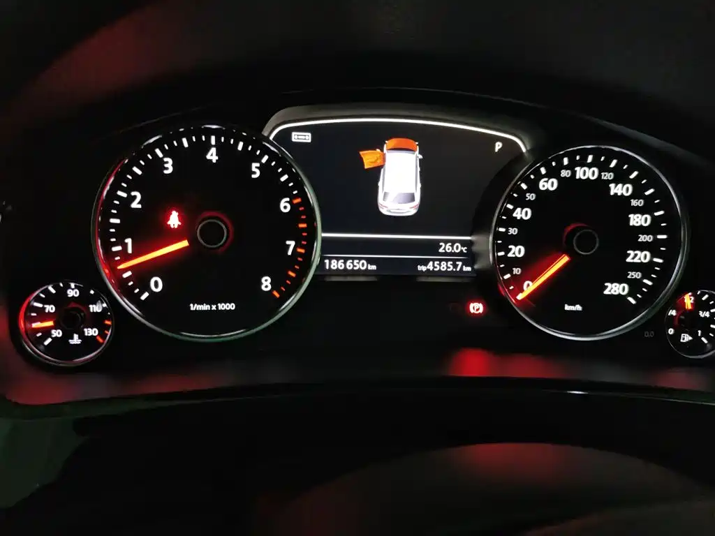 Volkswagen Touareg 2017 3.0TSI Explorer Edition фото 5