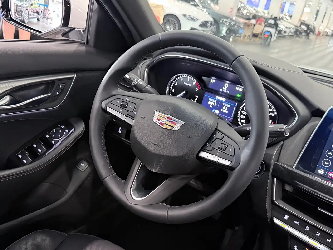 Cadillac CT5 2023 28T Luxury Style (Standard Edition) фото 16