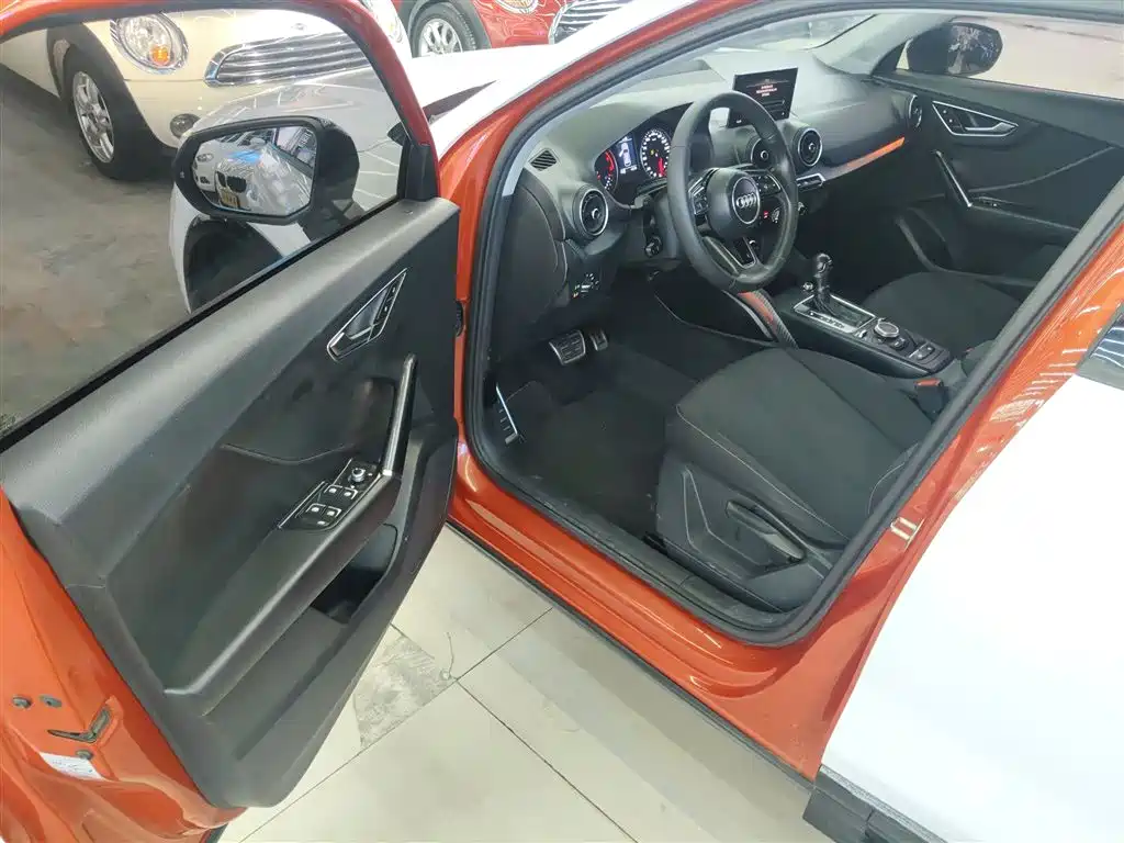 Audi Q2L 2018 35 TFSI Launch Exclusive Edition China V фото 12