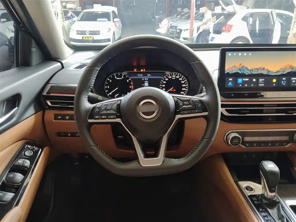 Photo 11 - Nissan Teana