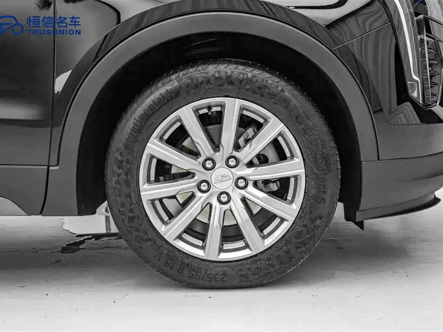 Cadillac XT4 2021 28T FWD Premium Edition фото 11