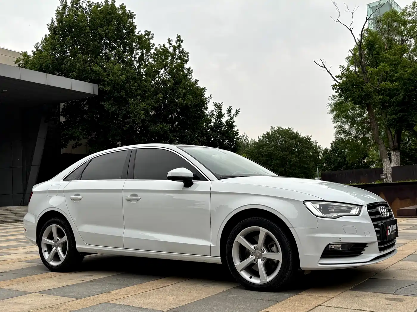 Audi A3 2015 Limousine 40 TFSI Automatic Comfort фото 8