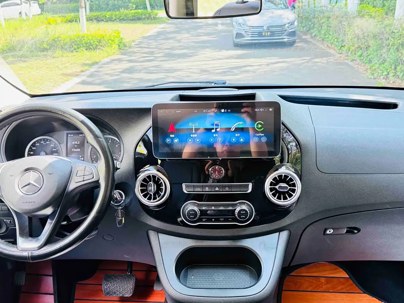 Mercedes-Benz Vito 2021 2.0T Business Edition 9-seater фото 13