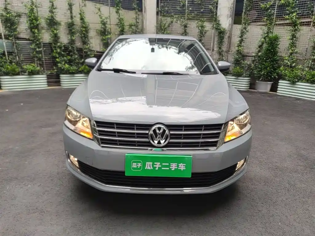 Volkswagen Lavida Tour 2013 1.4TSI Automatic Comfort фото 3