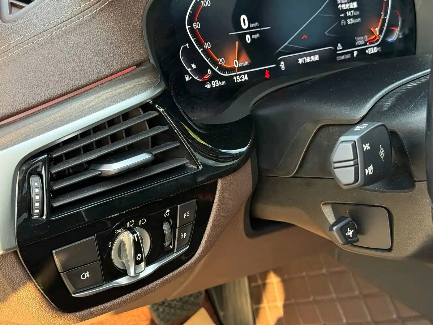BMW 5 Series 2020 530Li Premium Luxury Package фото 24