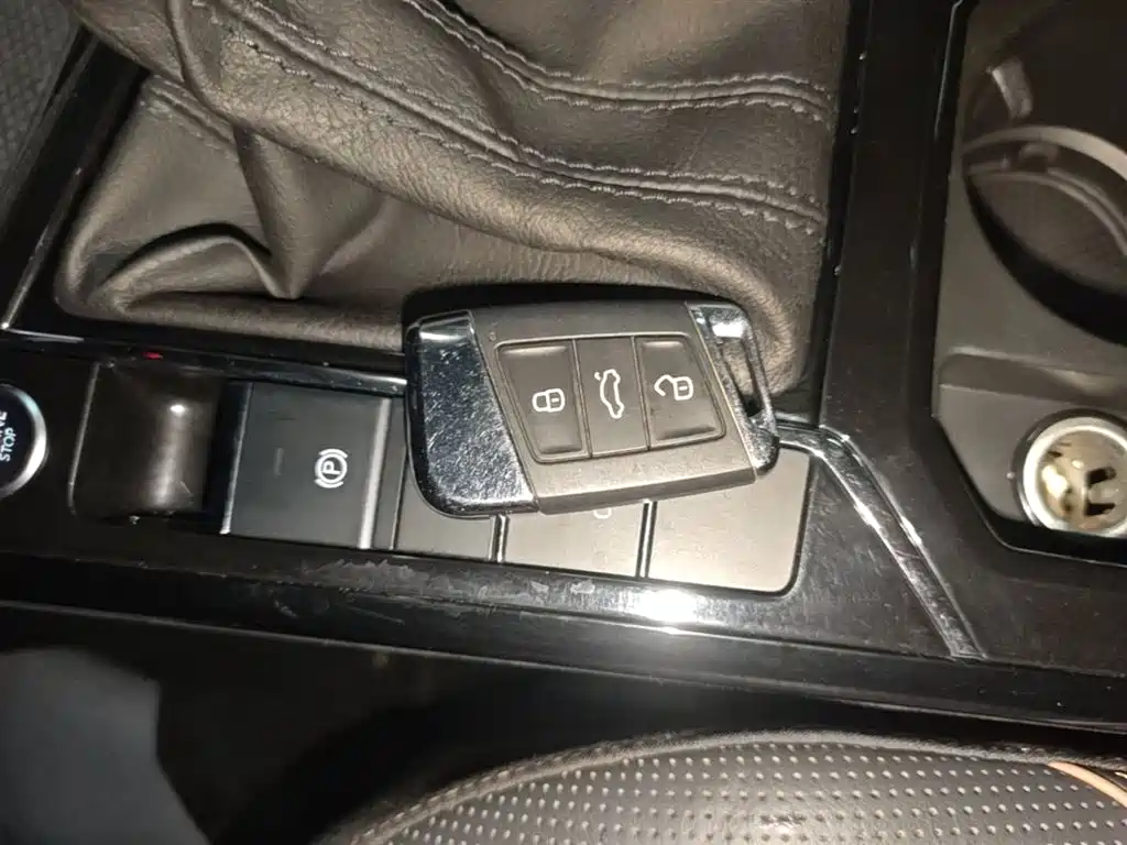 Volkswagen Passat 2019 330TSI Luxury Edition China VI фото 9