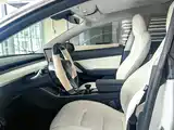 Photo 8 - Tesla Model 3 (Import)