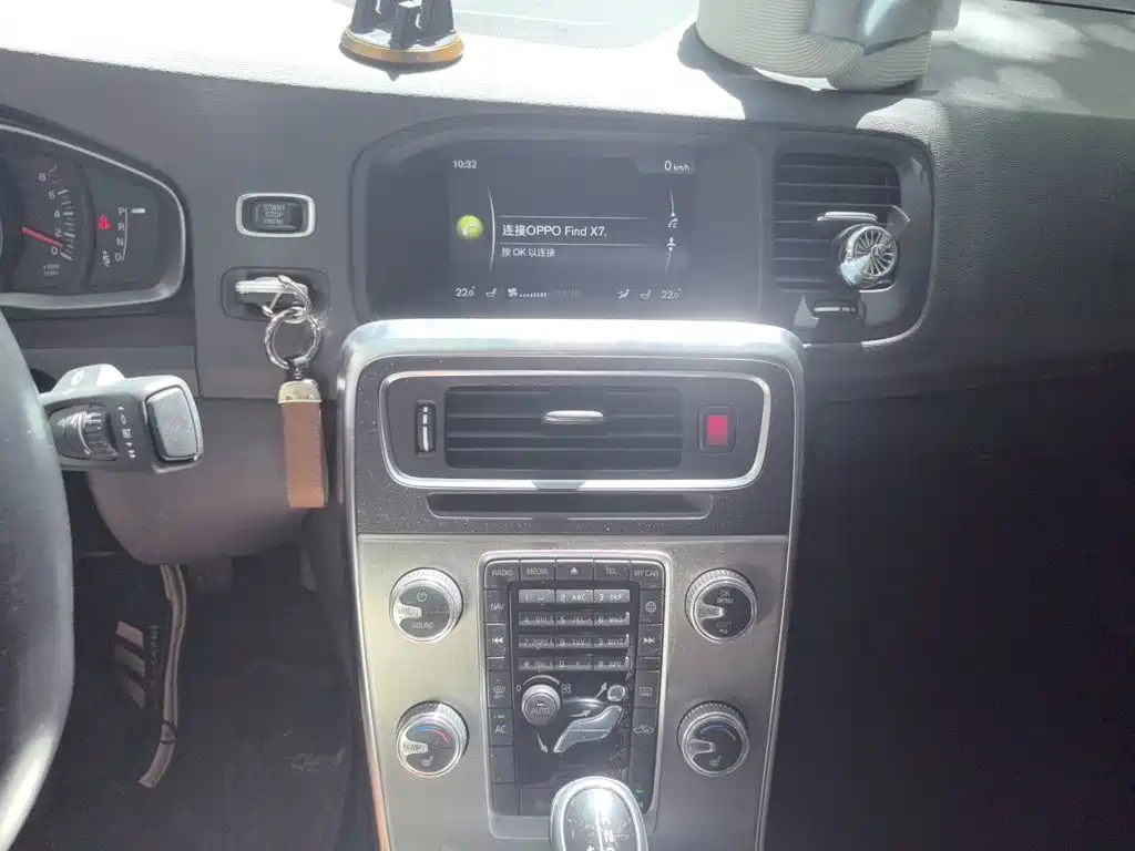 Volvo S60 2014 2014 Volvo S60L 2.0T Zhi Yuan Edition