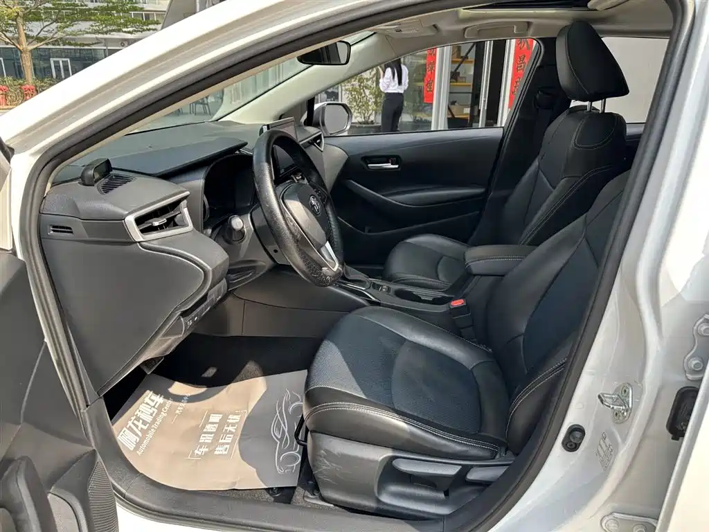 Toyota Corolla 2021 1.2T S-CVT Elite Edition фото 15