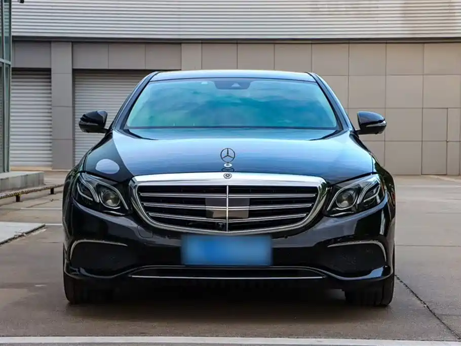 Mercedes-Benz E-Class 2017 Model E 320 L 4MATIC фото 5