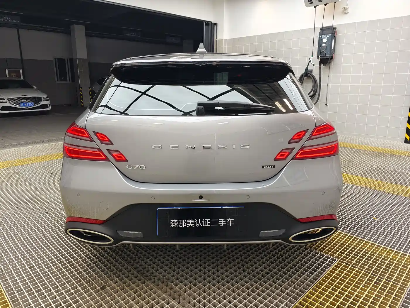 Genesis G70 2024 2.0T Hunting Edition RWD Luxury Shooting Brake фото 3