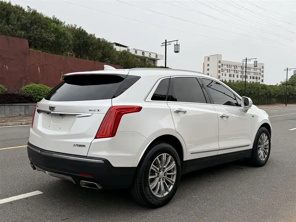 Cadillac XT5 2018 25T Luxury фото 4