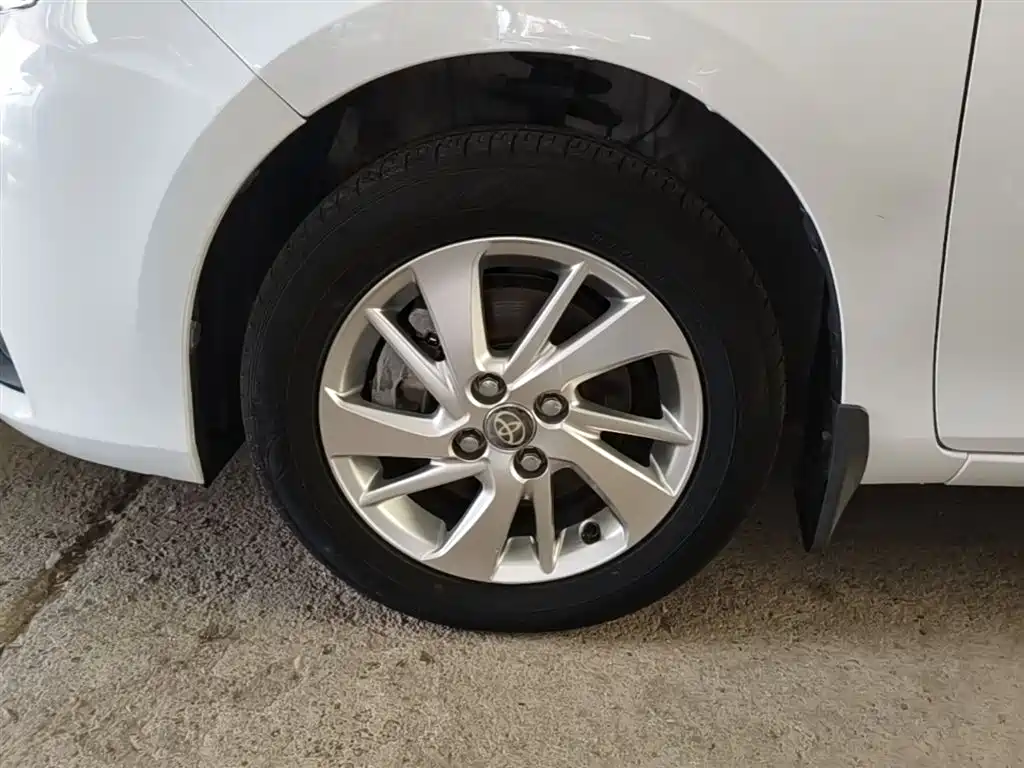 Toyota YARiS L Zhi Xuan 2019 1.5E CVT MeiDong Edition China VI фото 23