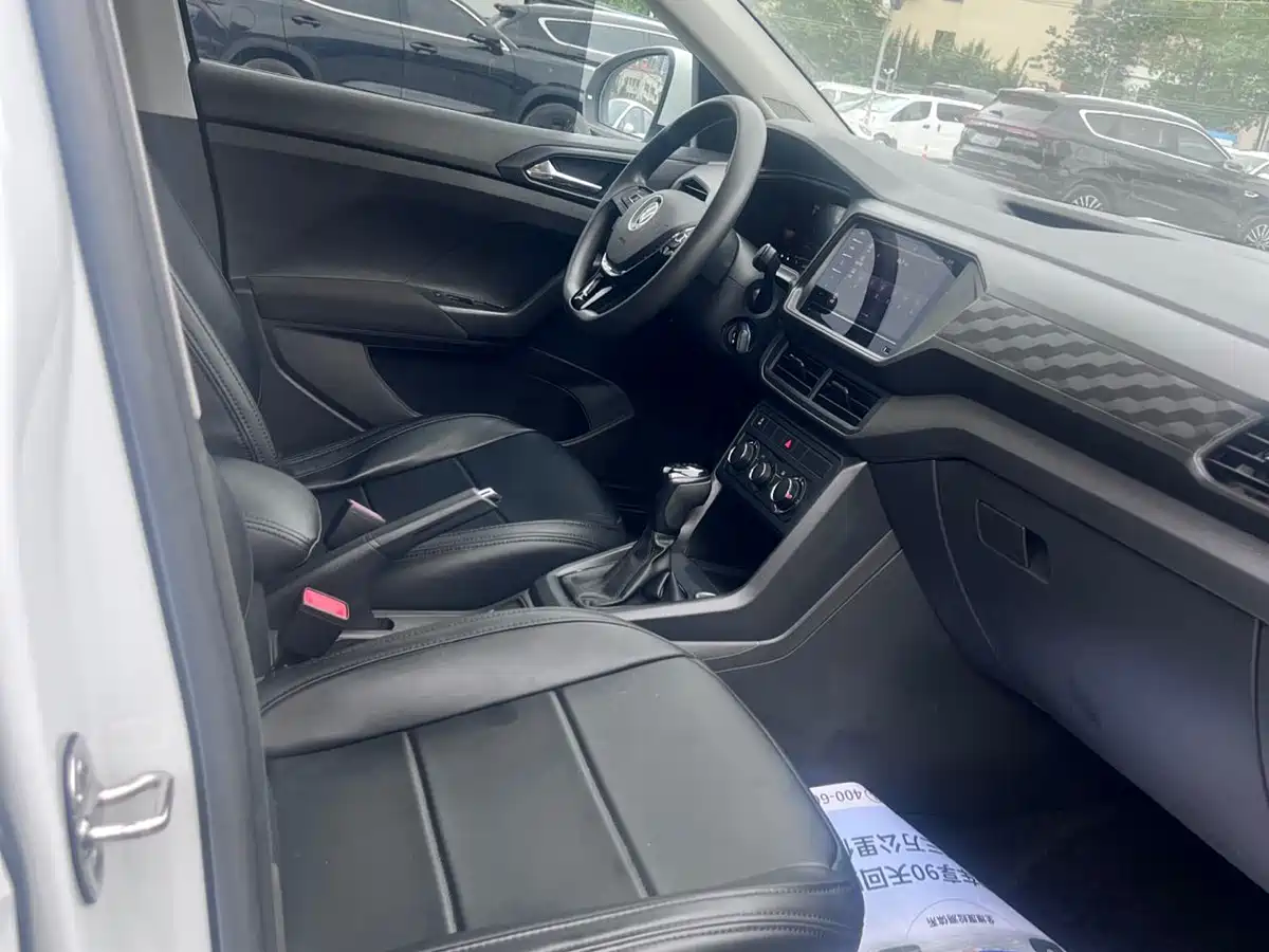 Volkswagen T-Cross 2023 Facelift 1.5L Automatic Trend Edition фото 4