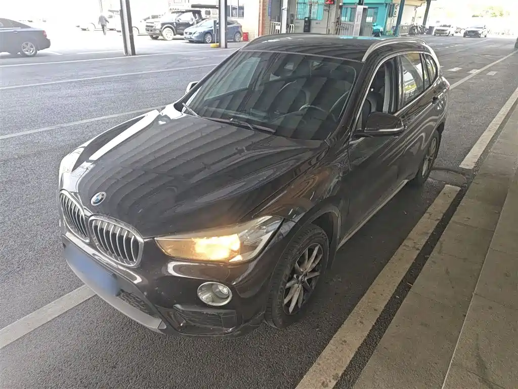 BMW X1 2019 sDrive18Li Fashion Model