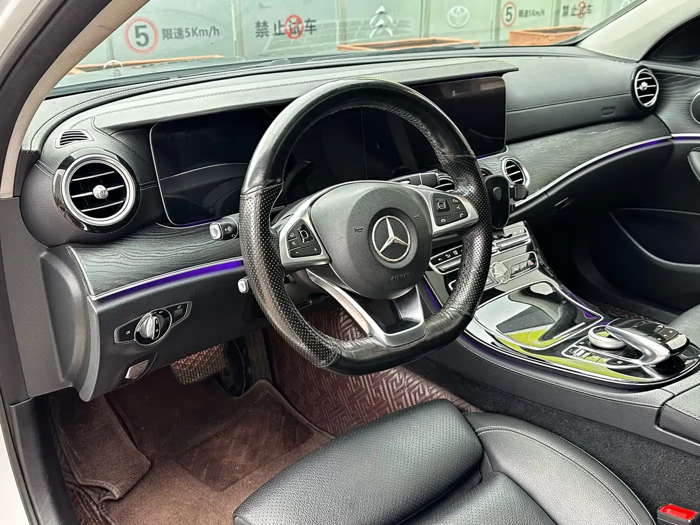 Mercedes-Benz E-Class 2017 E 200 L 4MATIC фото 5