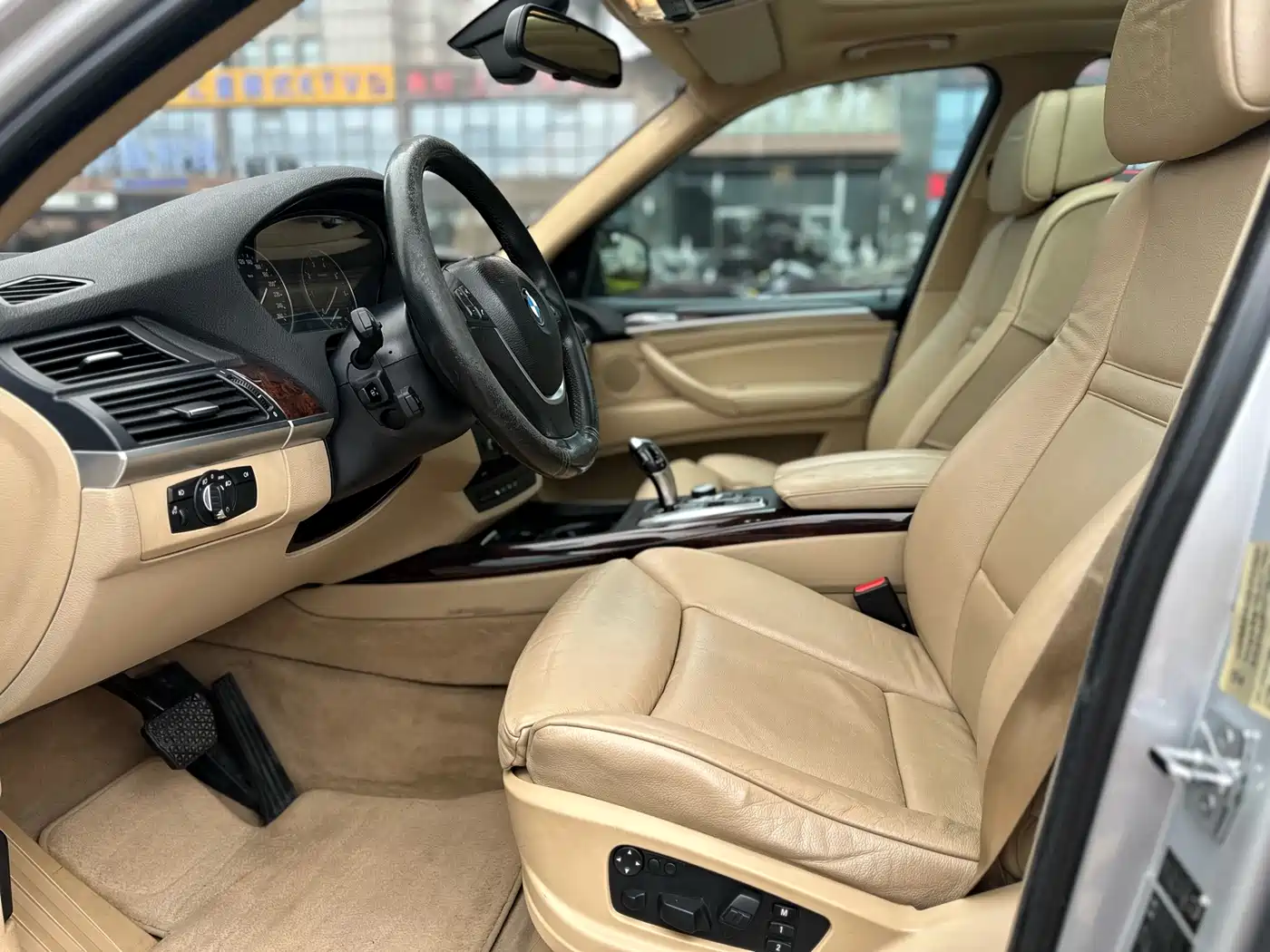 BMW X5 (Import) 2008 xDrive48i Leading Model фото 8