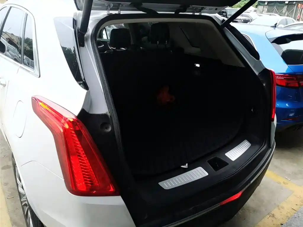 Cadillac XT5 2018 25T Luxury фото 18