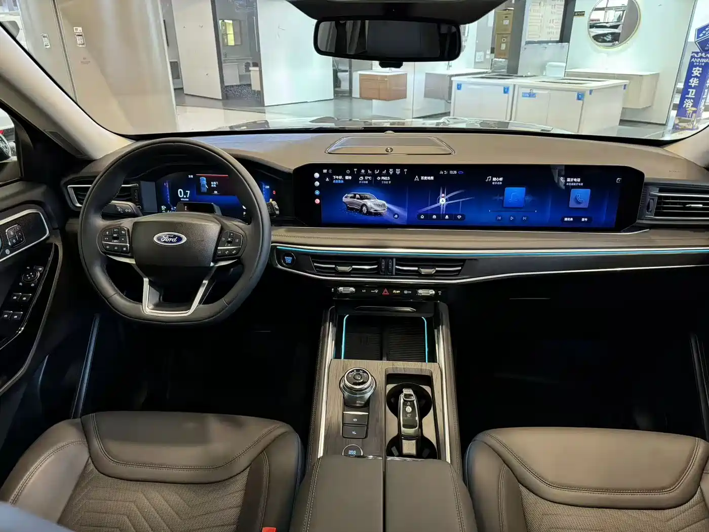 Ford Explorer 2024 2.3T EcoBoost AWD Titanium Edition 6-Seater фото 5