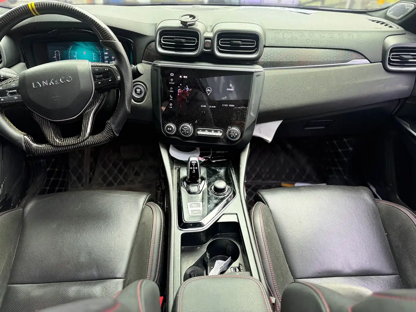 Lynk & Co 03 2020 2.0TD Auto Power Edition фото 7