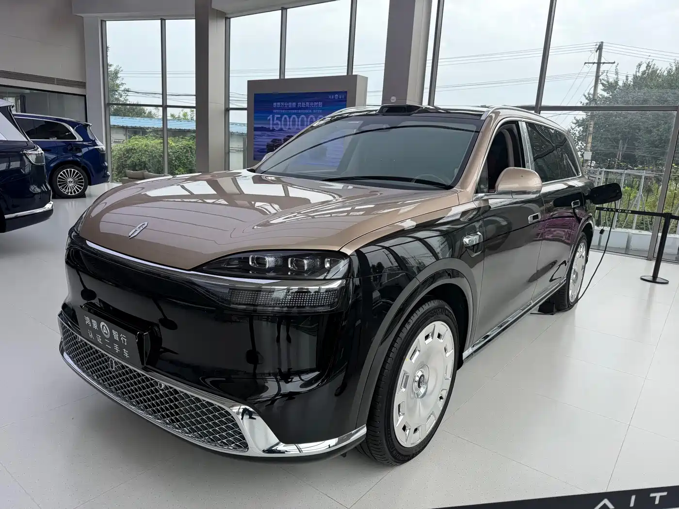 2026 AITO Wenjie AITO M9