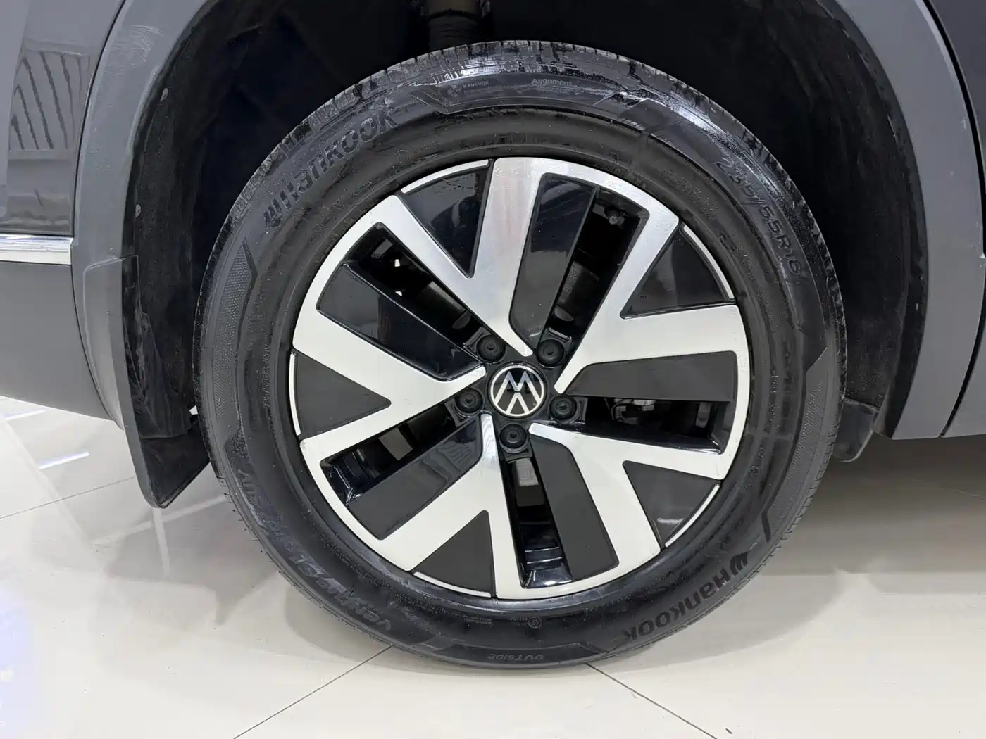 Volkswagen Tayron 2023 280TSI 2WD Luxury Plus Advanced Edition фото 23