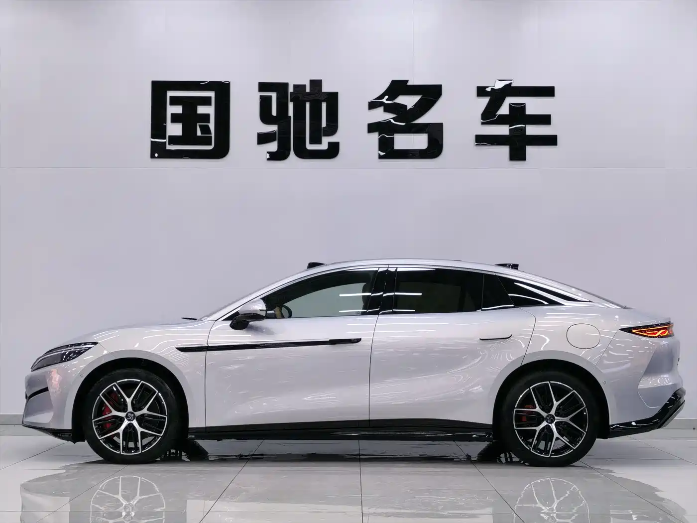BYD Han L 2025 EV AWD LiDAR Flagship фото 3