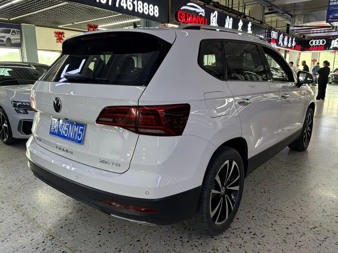 Volkswagen Tharu 2022 280TSI FWD Luxury Edition фото 6
