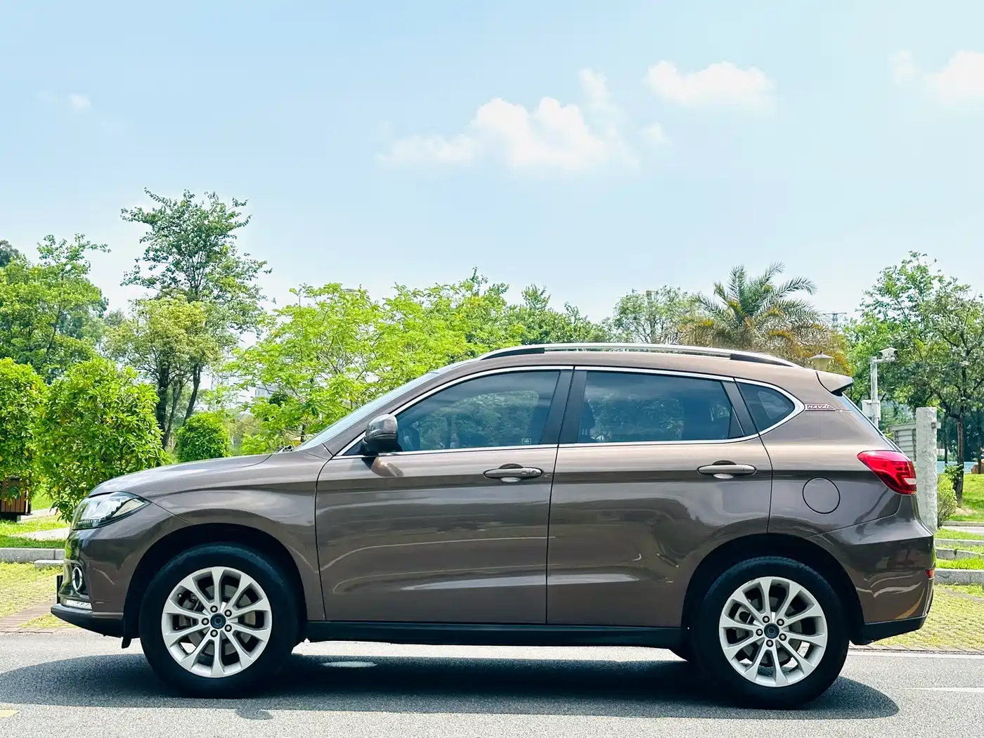 HAVAL H2