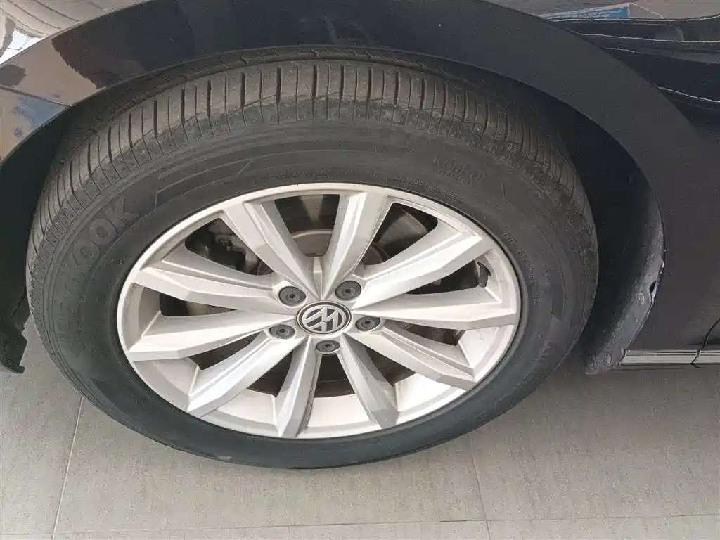 Volkswagen Magotan 2019 330TSI DSG Leading China VI фото 23