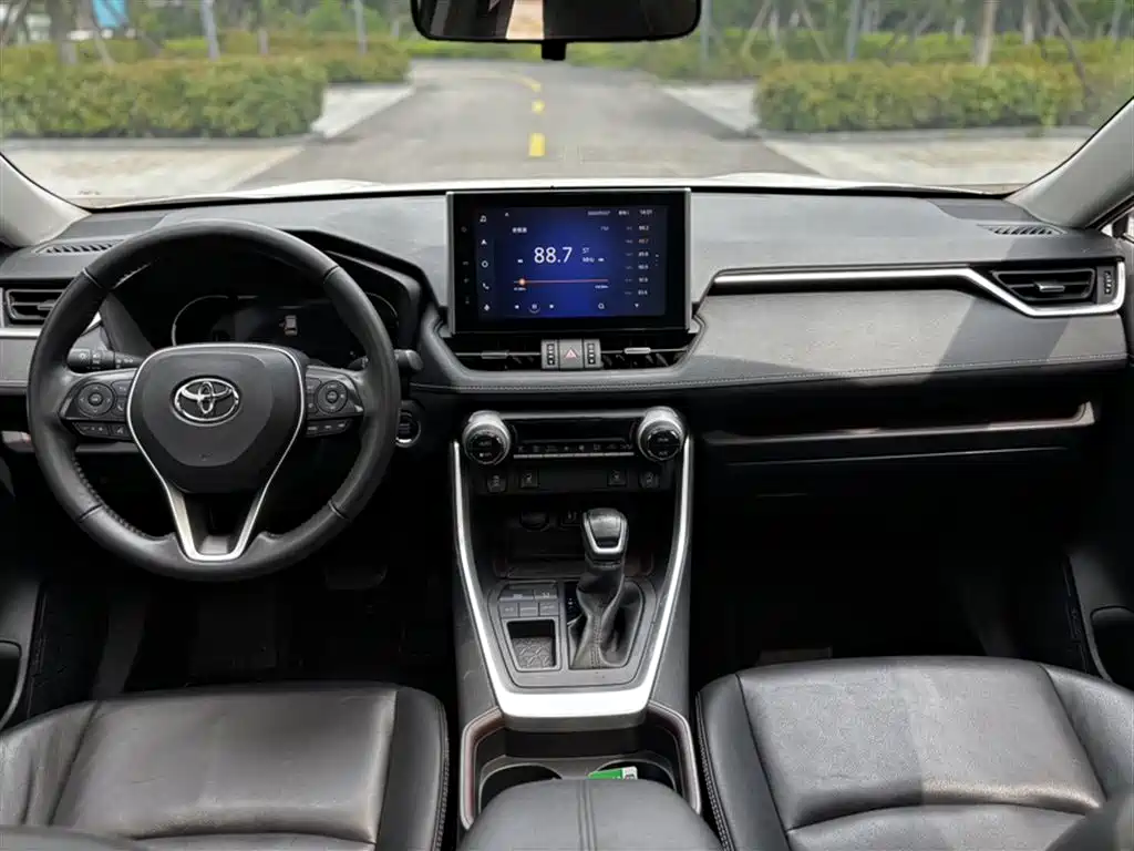 Toyota RAV4 Rongfang 2021 2.0L CVT 2WD Premium фото 16