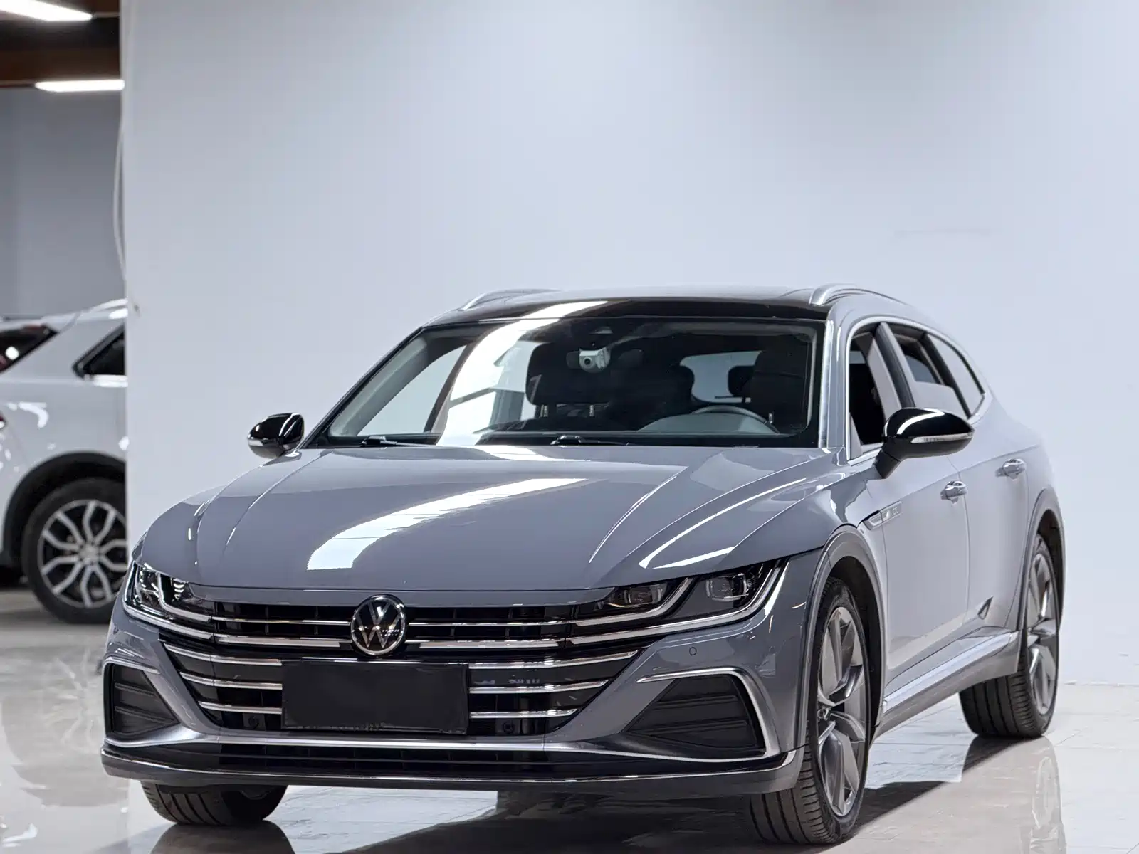 صورة 1 - Volkswagen CC