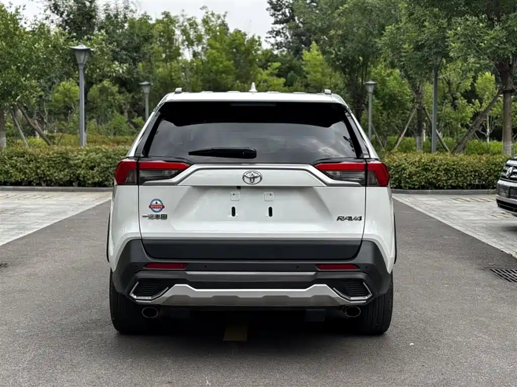 Toyota RAV4 Rongfang 2021 2.0L CVT 2WD Premium фото 11