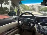 Фото 15 - Buick GL8