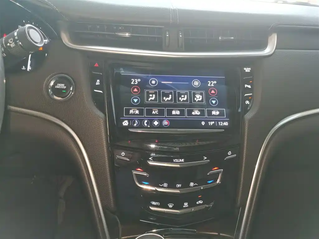 Cadillac XTS 2018 28T Technology фото 9